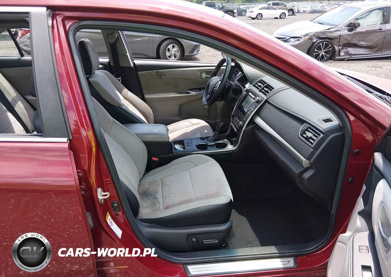 2015 Toyota Camry Xse VIN:4T1BF1FK4FU877612 - 5