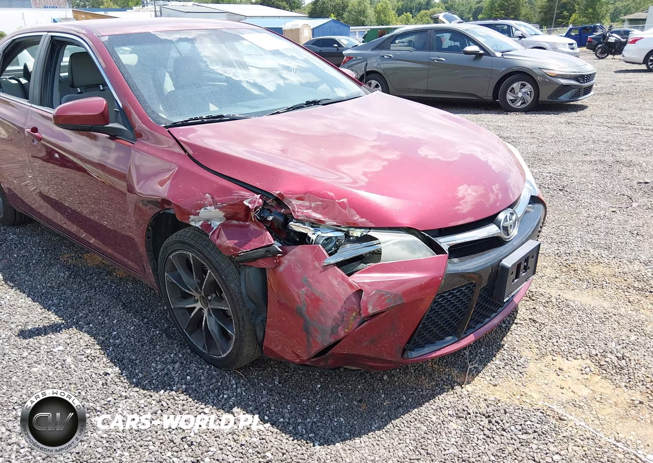 2015 Toyota Camry Xse VIN:4T1BF1FK4FU877612 - 6