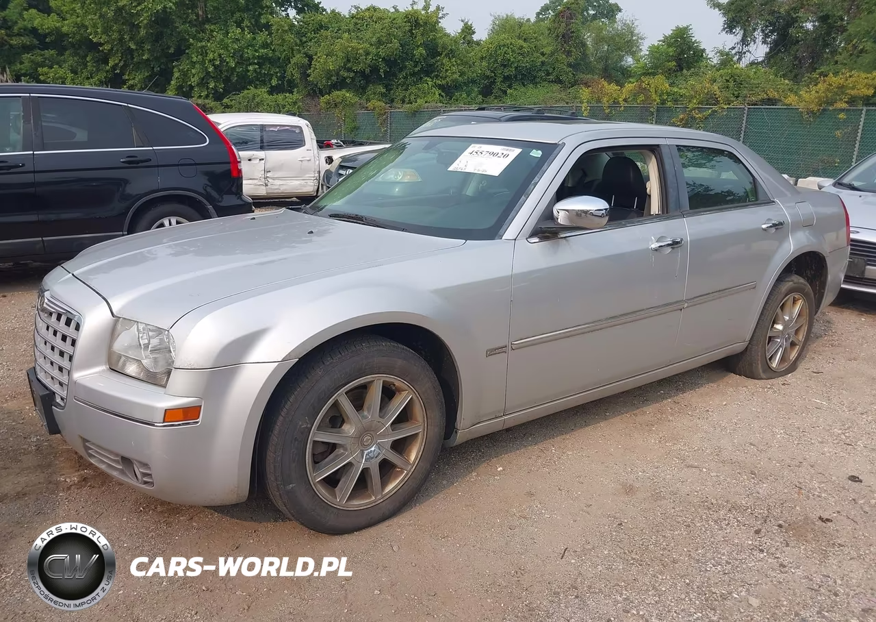 2010 Chrysler 300 Touring-Signature Series VIN:2C3CK5CV6AH134539 - 2