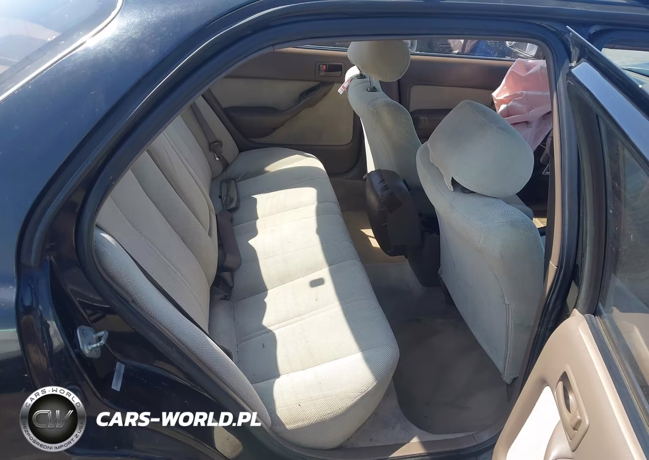 1994 Toyota Camry Le VIN:JT2SK12E6R0191494 - 8