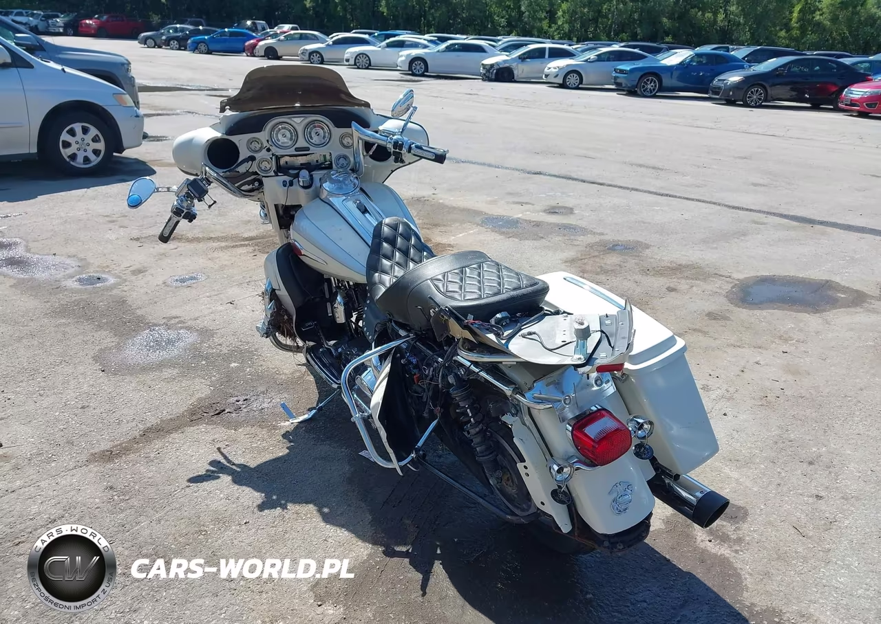 2008 Harley-Davidson Flhtcuse3 VIN:1HD1PR8198Y959376 - 3
