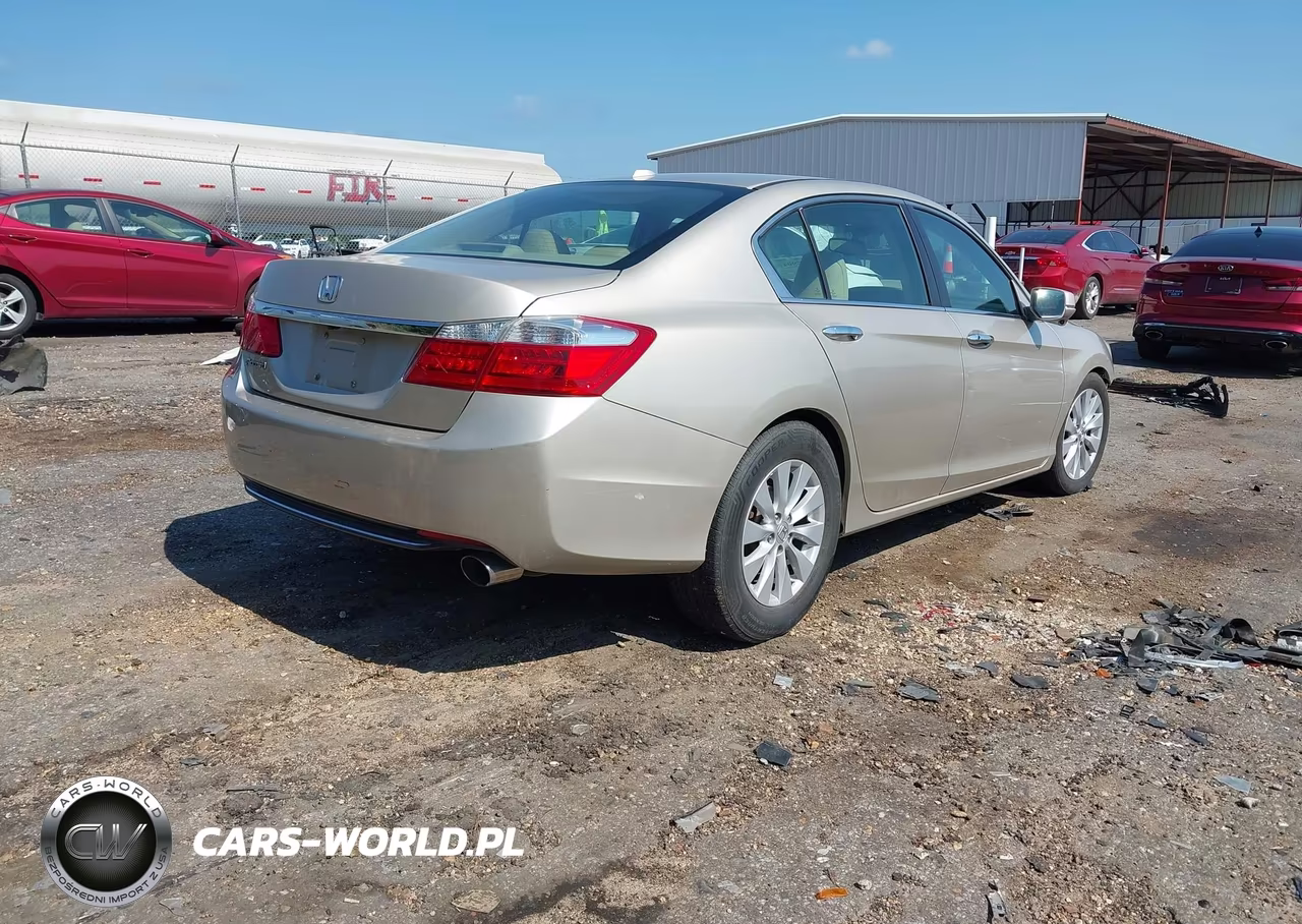 2013 Honda Accord Ex-L VIN:1HGCR2F89DA074451 - 4
