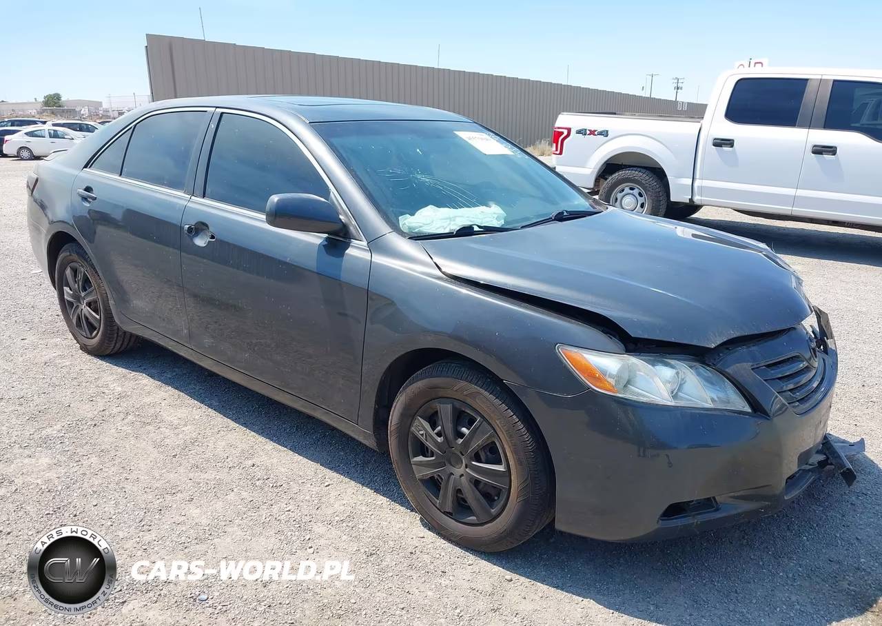 2008 Toyota Camry Le – zdjęcie 1 z 11