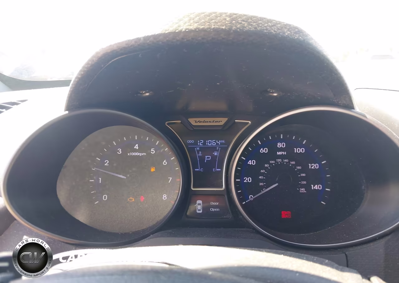 2013 Hyundai Veloster Turbo W-Black VIN:KMHTC6AE1DU111202 - 7