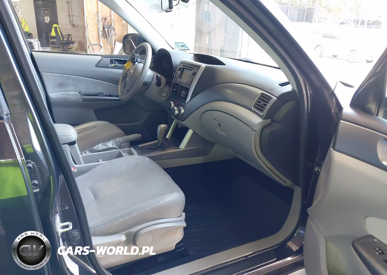 2012 Subaru Forester 2.5X Limited VIN:JF2SHAEC2CH441761 - 5