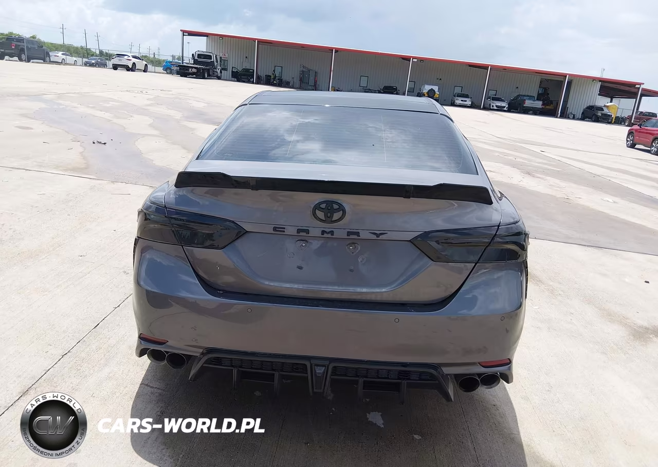 2018 Toyota Camry Xse VIN:4T1B61HK3JU122800 - 17