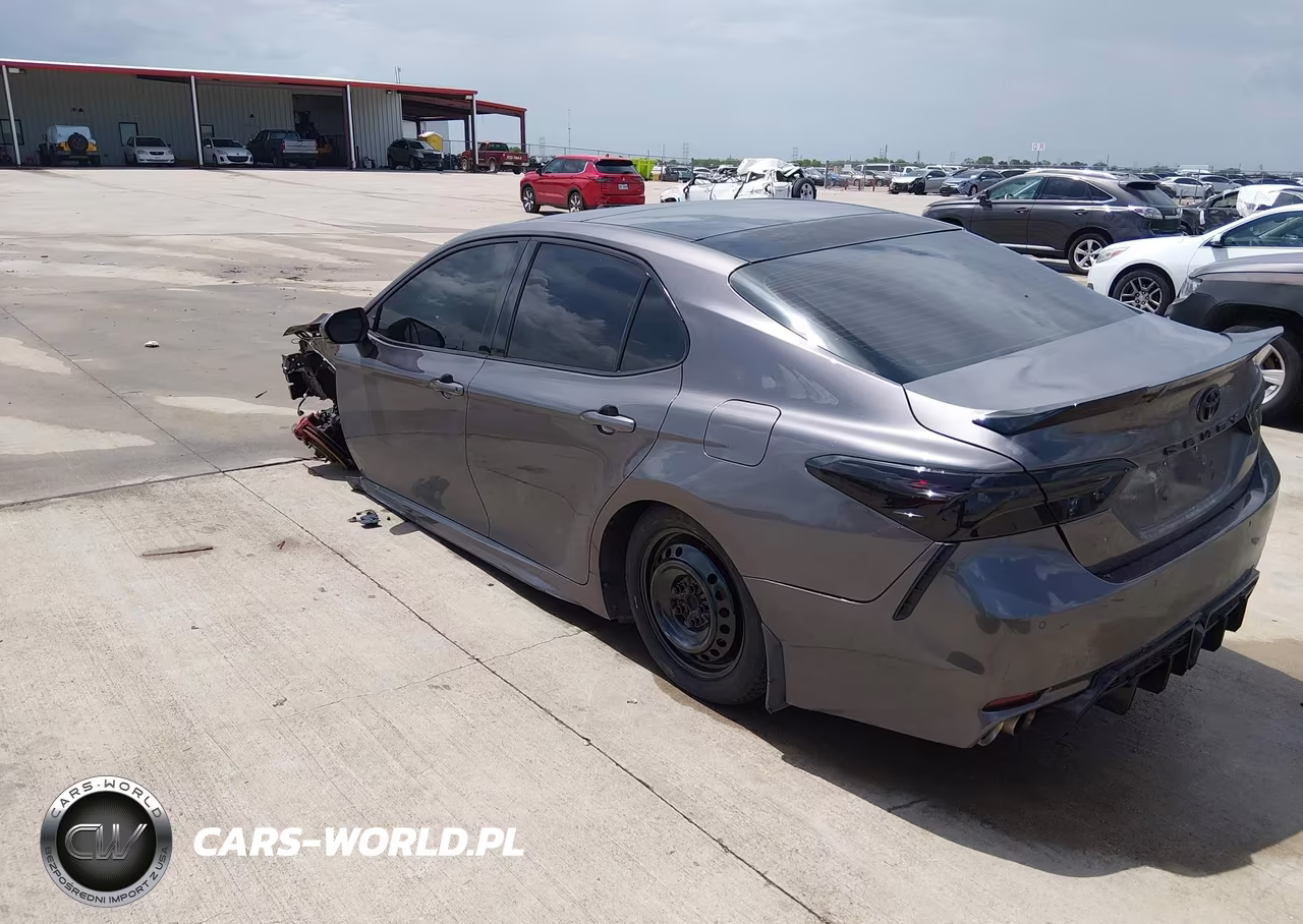 2018 Toyota Camry Xse VIN:4T1B61HK3JU122800 - 3