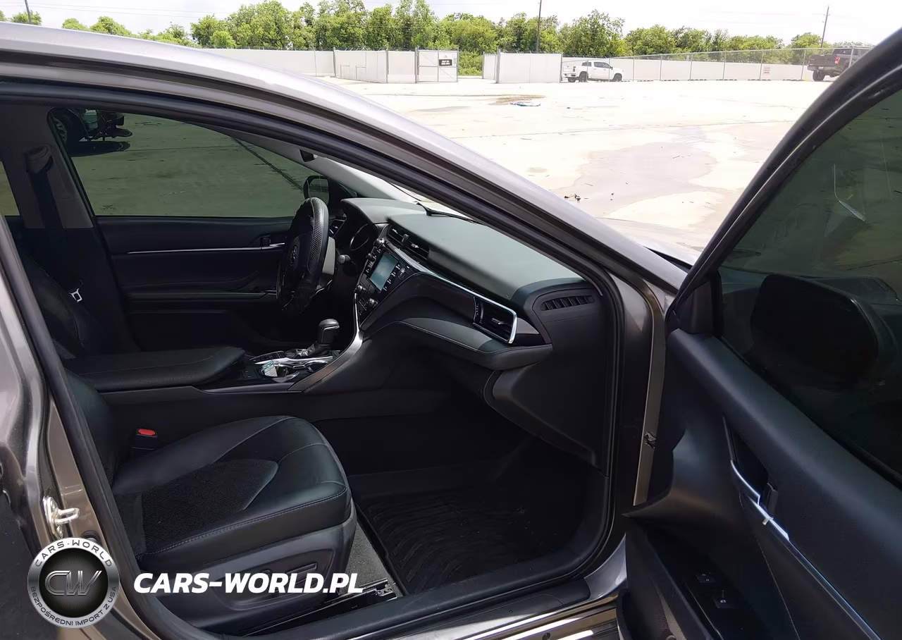 2018 Toyota Camry Xse VIN:4T1B61HK3JU122800 - 5