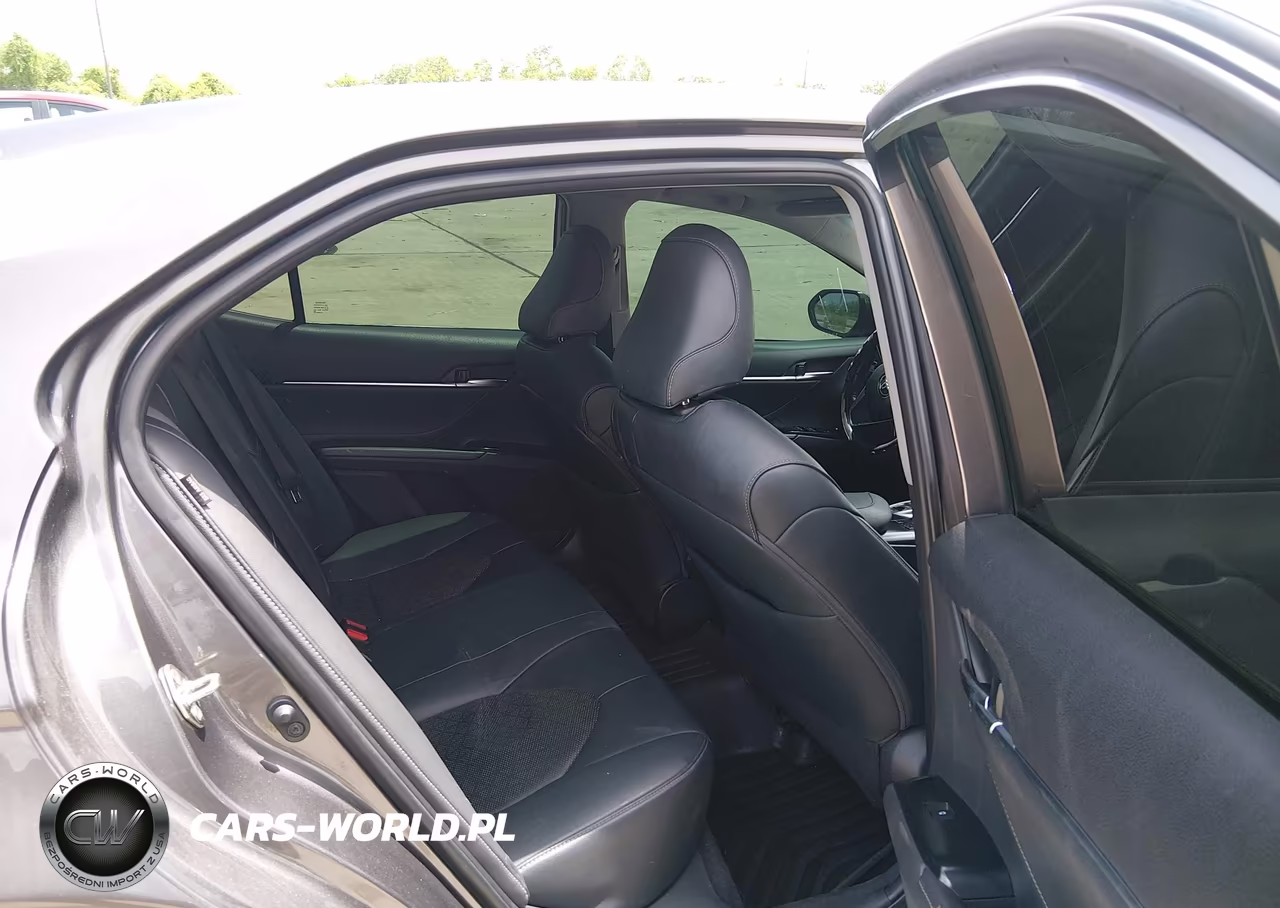 2018 Toyota Camry Xse VIN:4T1B61HK3JU122800 - 8