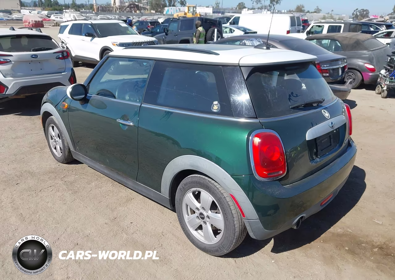 2015 Mini Hardtop Cooper VIN:WMWXM5C59FT942138 - 3