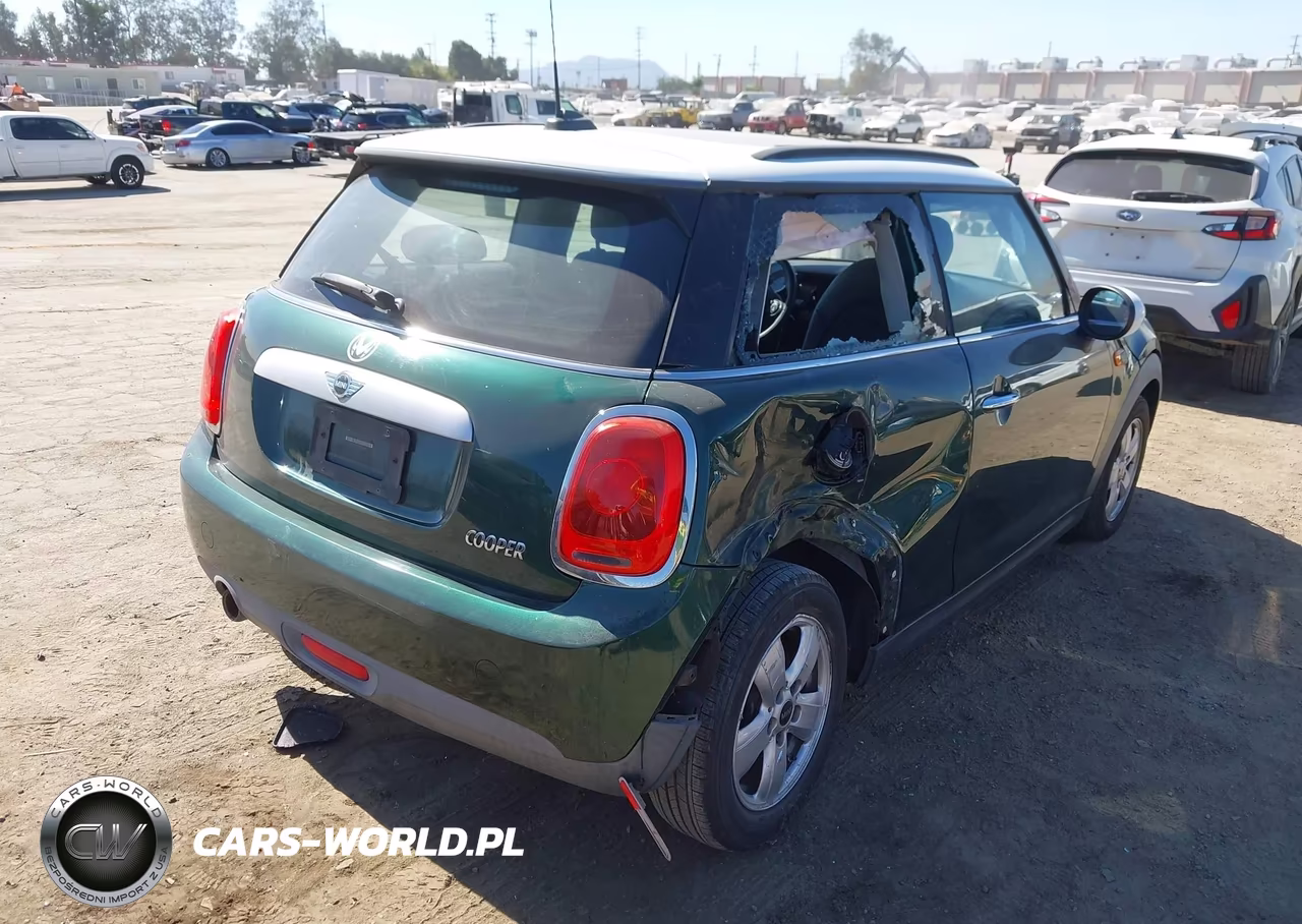 2015 Mini Hardtop Cooper VIN:WMWXM5C59FT942138 - 4