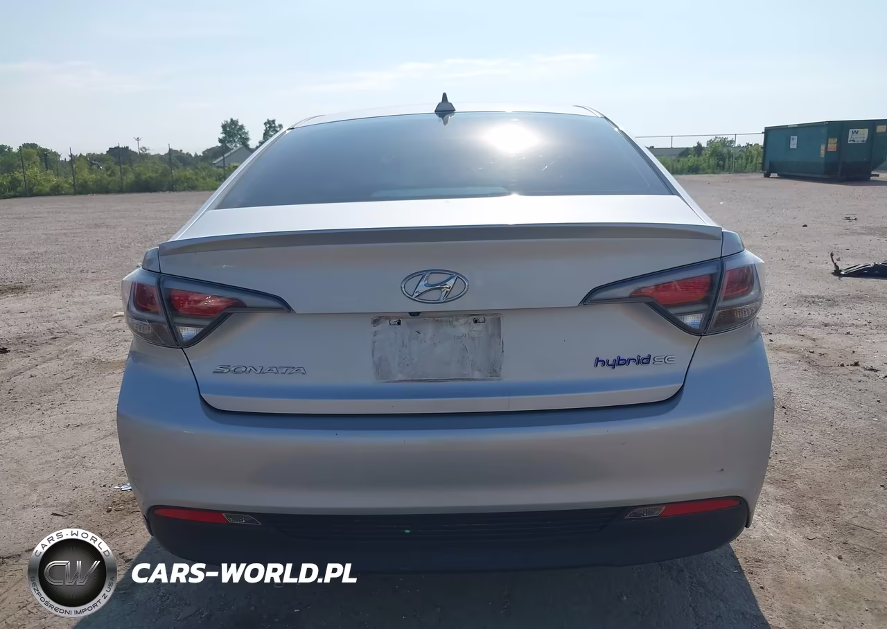 2016 Hyundai Sonata Hybrid Se VIN:KMHE24L13GA023610 - 17