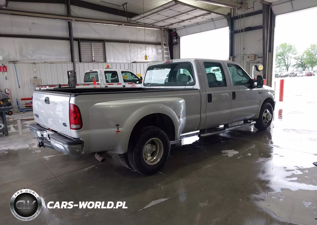 2003 Ford F-350 Lariat-Xl-Xlt VIN:1FTWW32S13EB72912 - 4