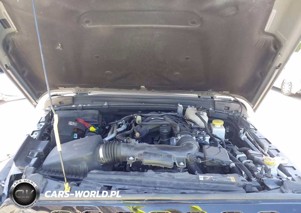 2023 Jeep Gladiator Willys 4X4 VIN:1C6HJTAG1PL507793 - 10