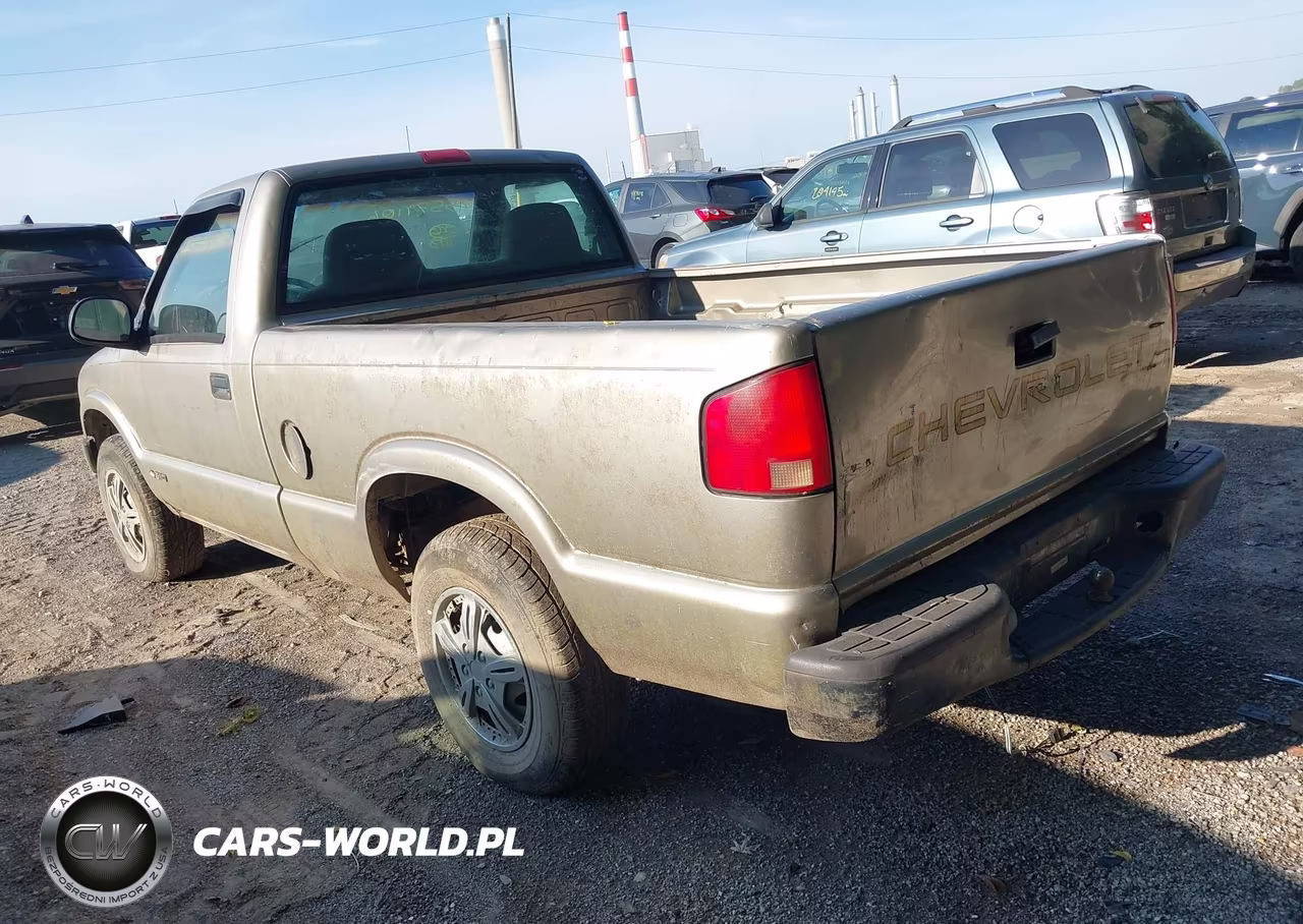 1998 Chevrolet S-10 Fleetside VIN:1GCCT14X2WK130988 - 3