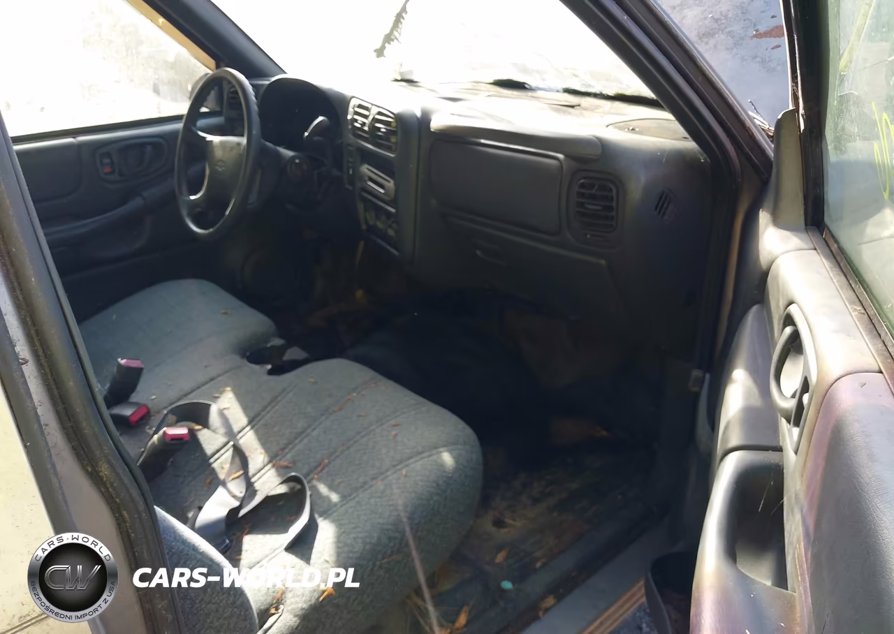 1998 Chevrolet S-10 Fleetside VIN:1GCCT14X2WK130988 - 5