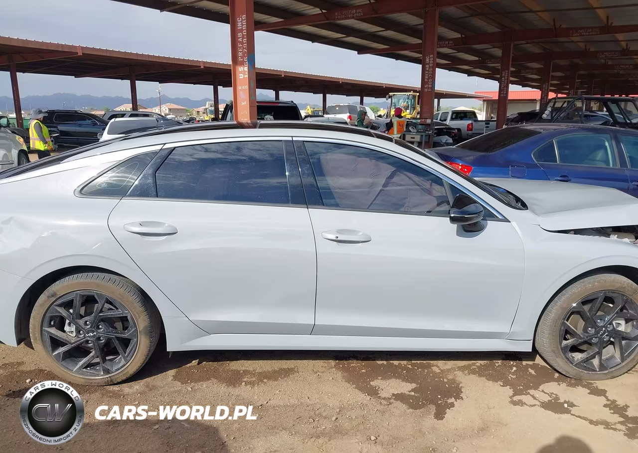 2026 Kia K5 Gt-Line Fwd VIN:KNAG64J71T5412612 - 13