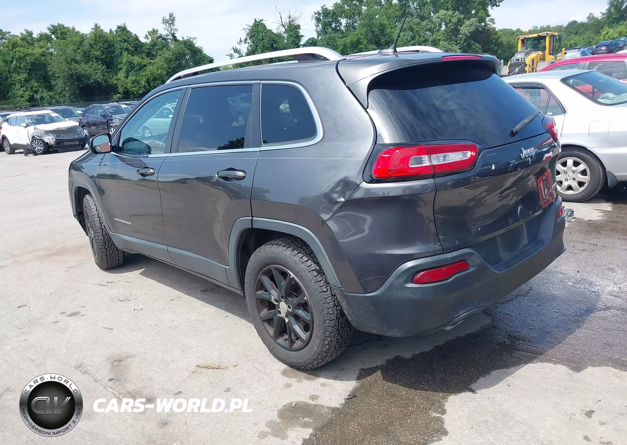 2016 Jeep Cherokee Latitude VIN:1C4PJLCB4GW287263 - 3