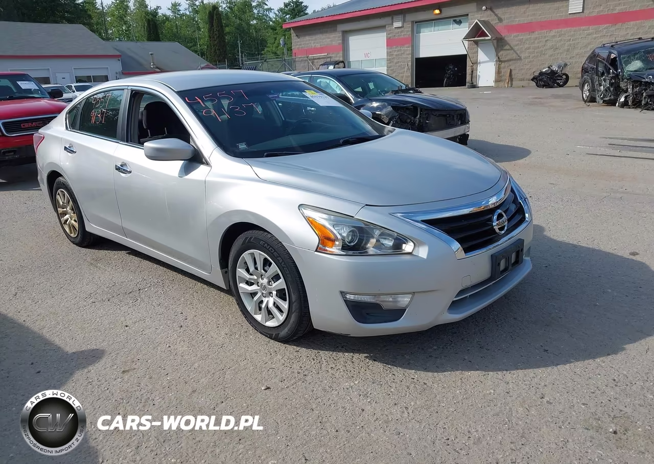2013 Nissan Altima 2.5 S – zdjęcie 1 z 15