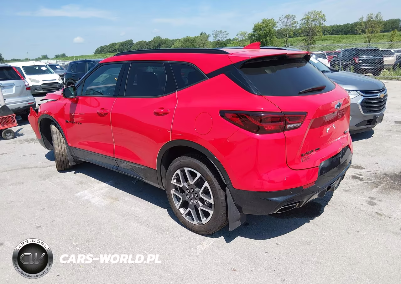 2024 Chevrolet Blazer Awd Rs VIN:3GNKBKRS6RS267742 - 3