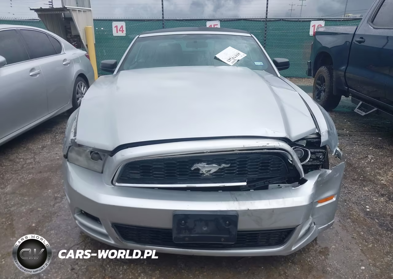 2013 Ford Mustang V6 VIN:1ZVBP8EM3D5272319 - 13