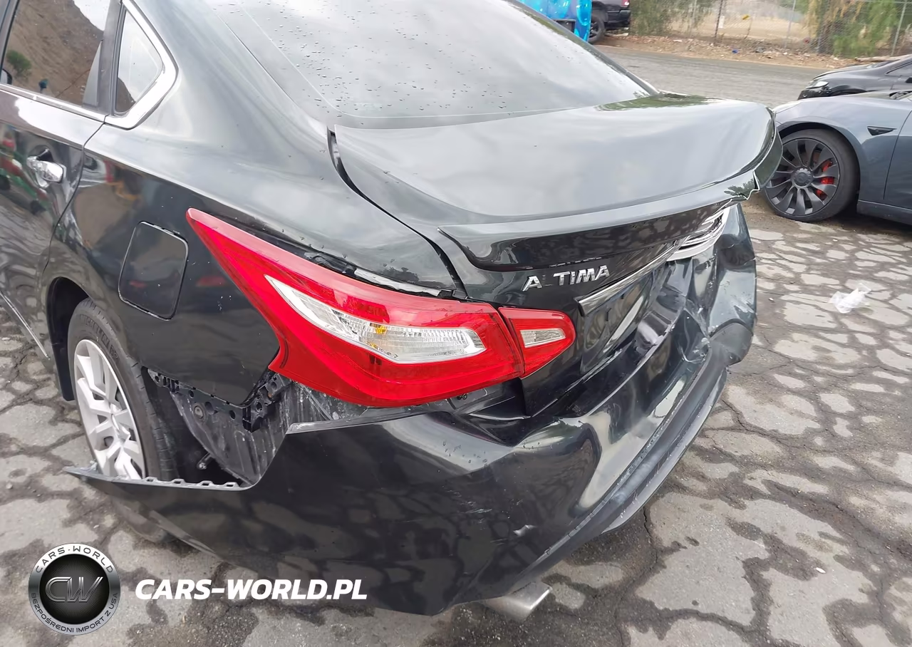 2018 Nissan Altima 2.5 S VIN:1N4AL3AP4JC475570 - 18