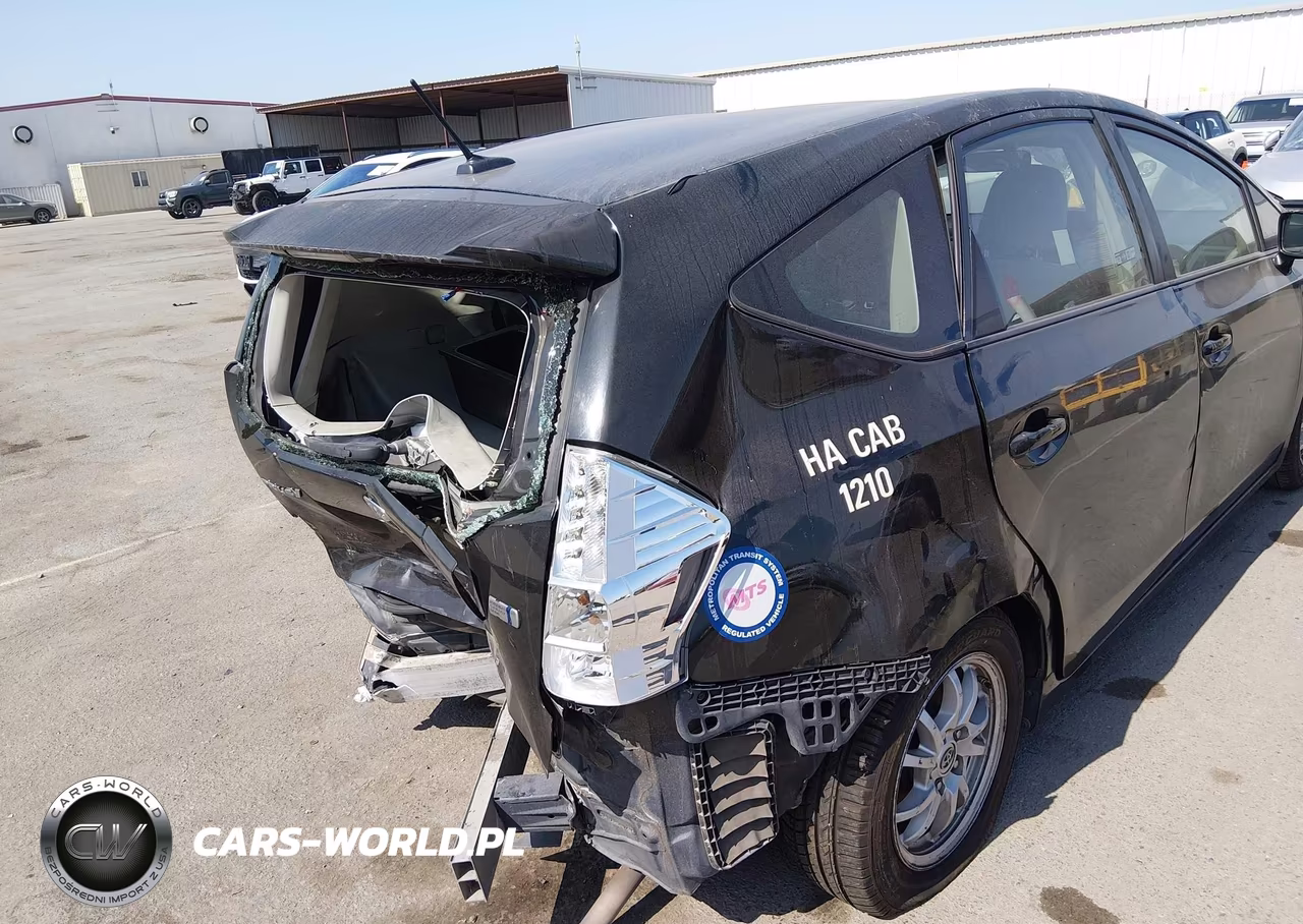 2012 Toyota Prius V Three VIN:JTDZN3EU9C3043356 - 14