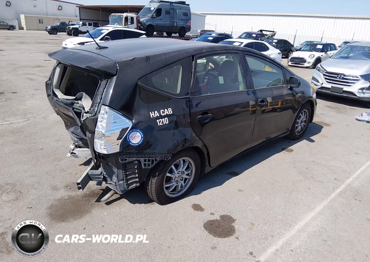2012 Toyota Prius V Three VIN:JTDZN3EU9C3043356 - 4
