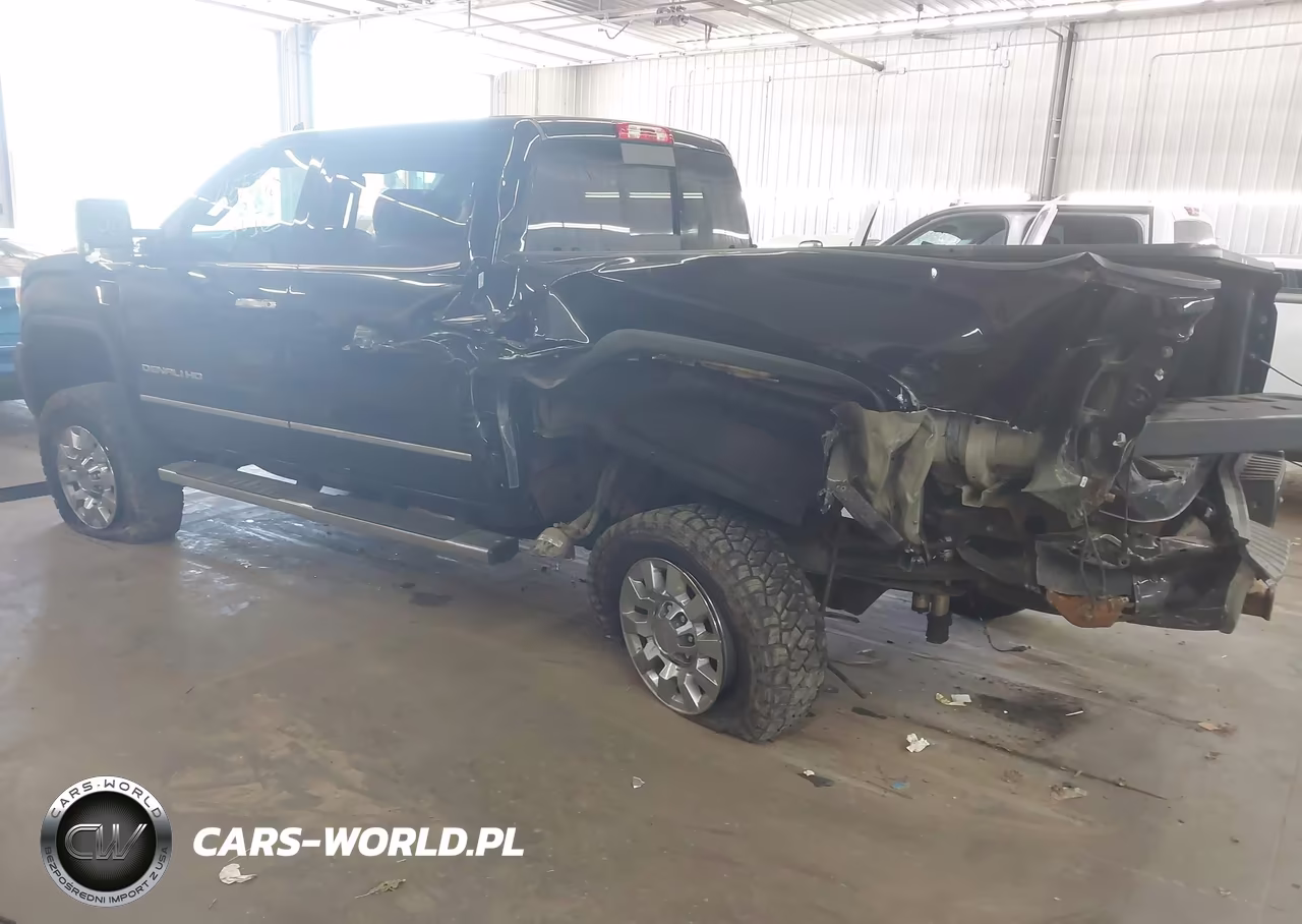 2018 GMC Sierra 3500Hd Denali VIN:1GT42YEY1JF135687 - 3
