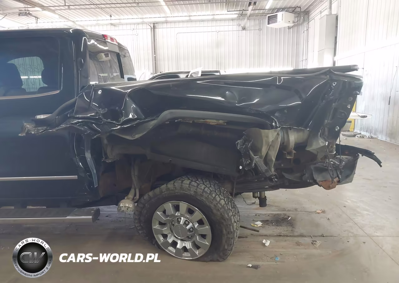 2018 GMC Sierra 3500Hd Denali VIN:1GT42YEY1JF135687 - 6