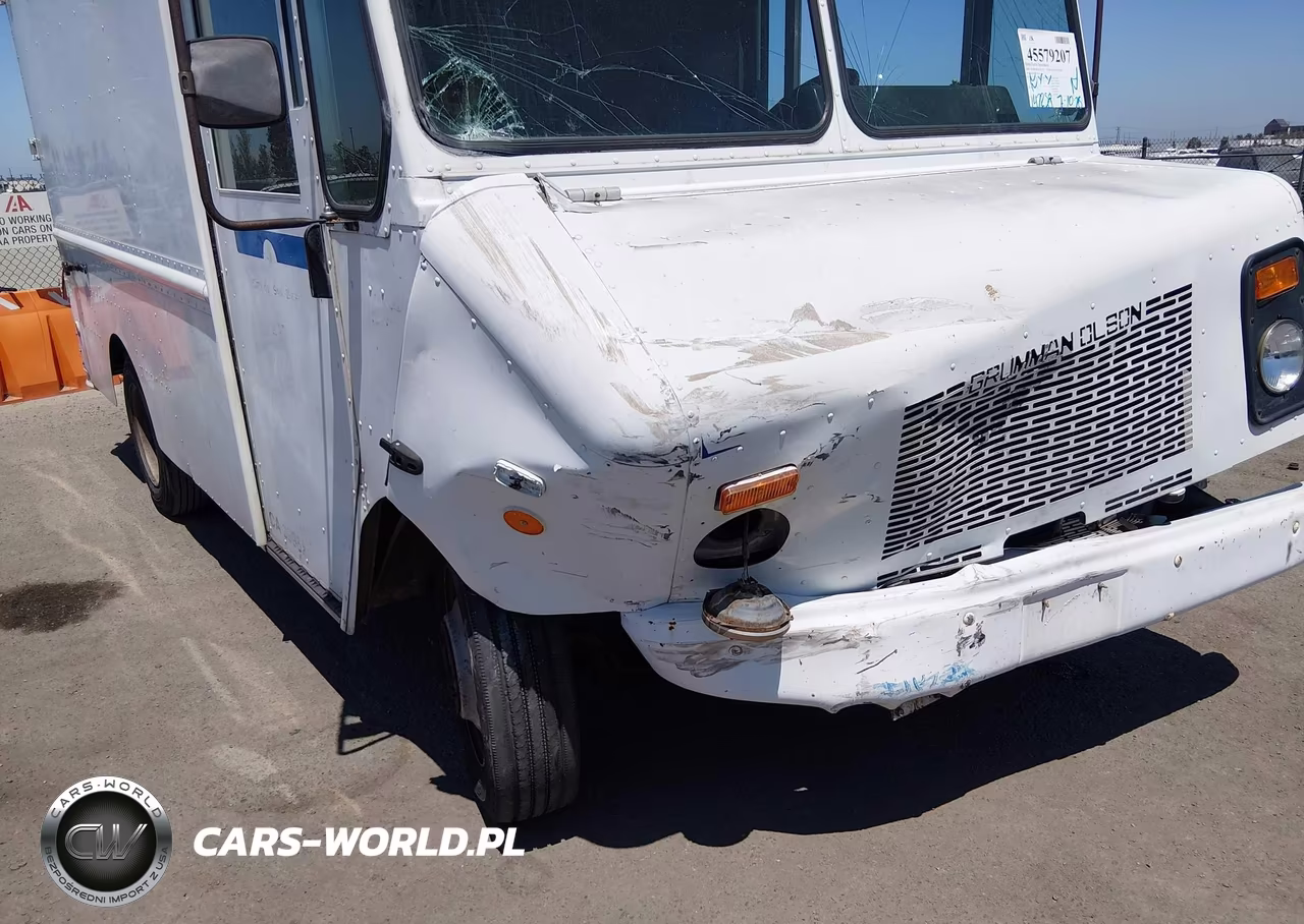 2000 Workhorse Custom Chassis Forward Control Chassis P3500 VIN:5B4KP32R8Y3322144 - 12