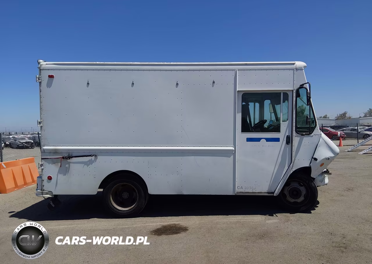2000 Workhorse Custom Chassis Forward Control Chassis P3500 VIN:5B4KP32R8Y3322144 - 15