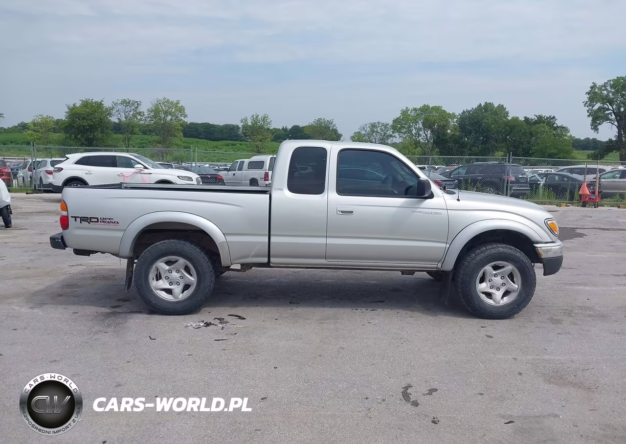 2003 Toyota Tacoma Base V6 VIN:5TEWN72N63Z214671 - 13