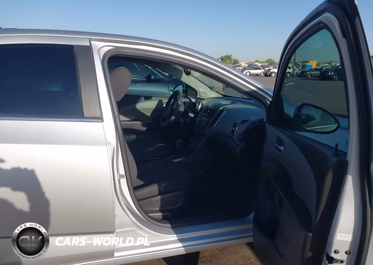 2016 Chevrolet Sonic Lt Auto VIN:1G1JC5SB6G4149709 - 5
