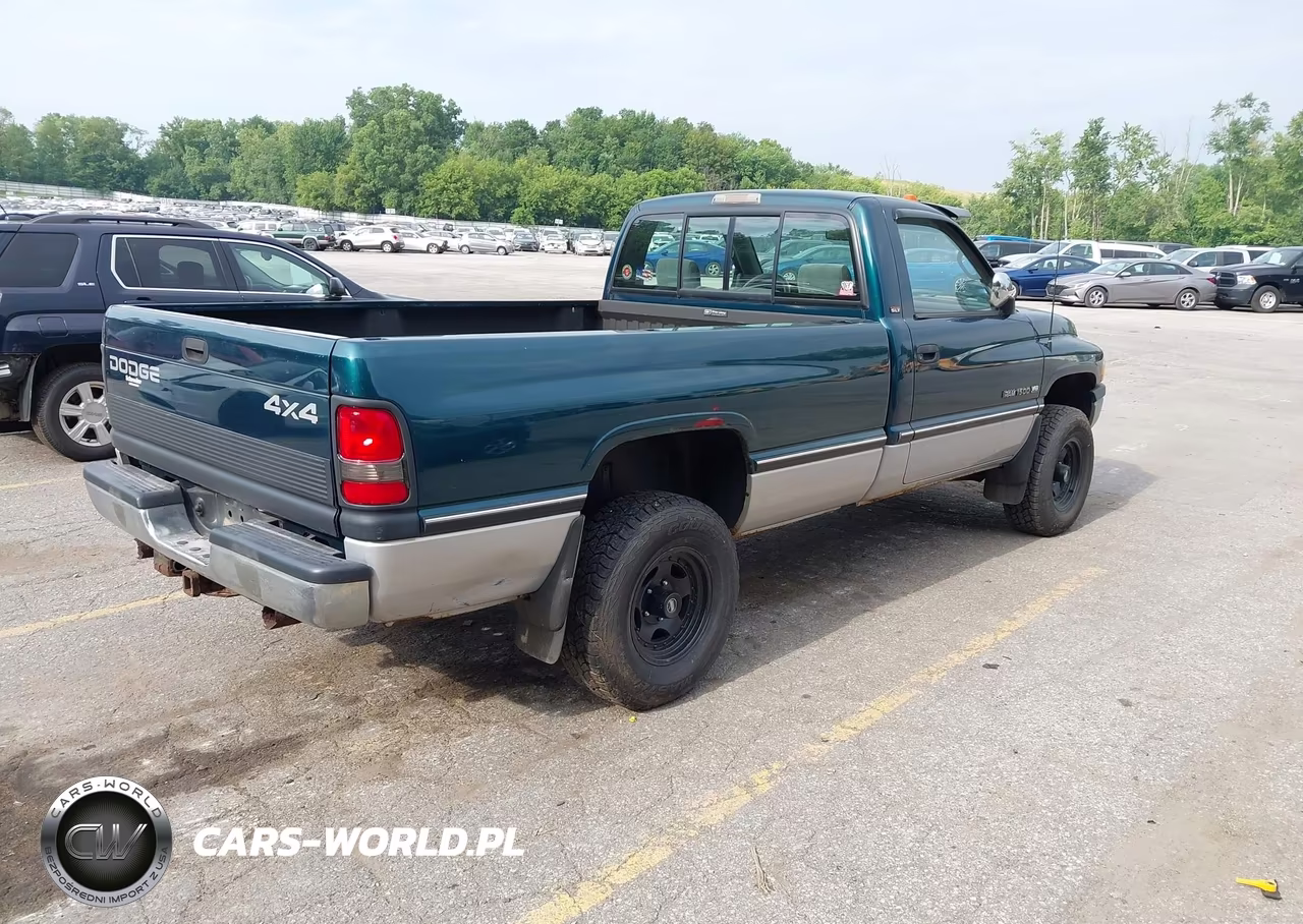 1996 Dodge Ram 1500 VIN:1B7HF16Z7TS717727 - 4
