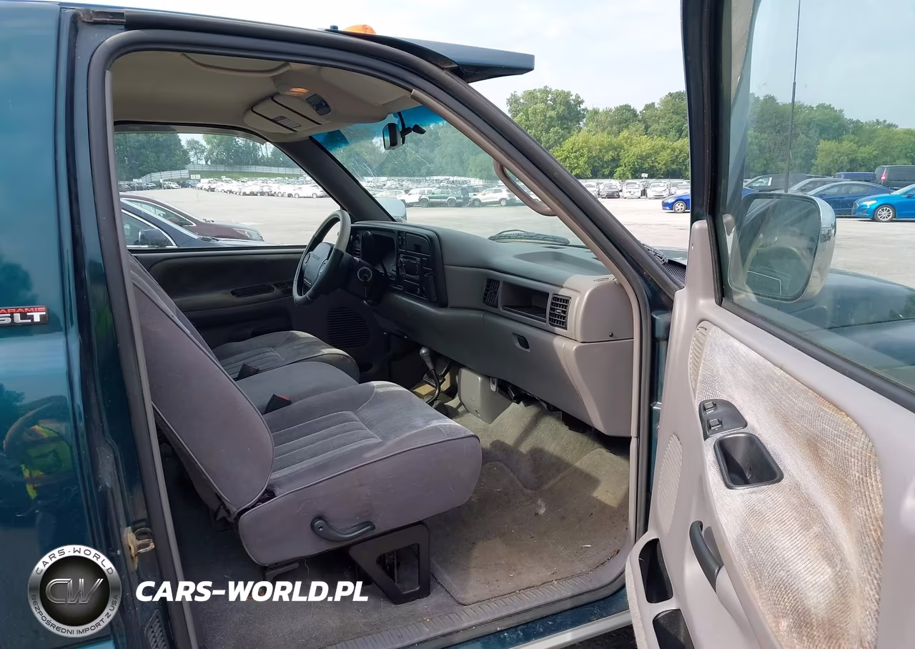 1996 Dodge Ram 1500 VIN:1B7HF16Z7TS717727 - 5