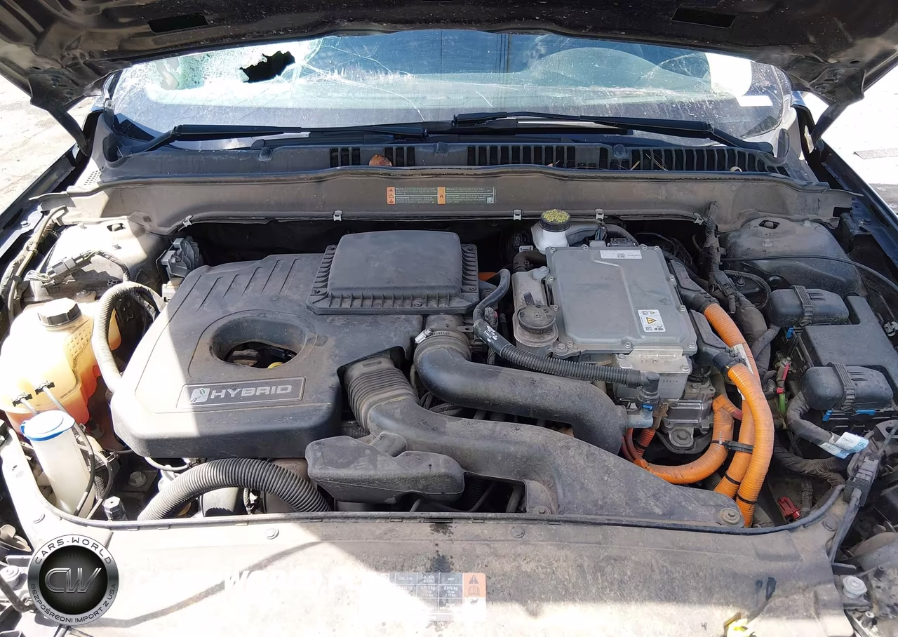 2020 Ford Fusion Hybrid Se VIN:3FA6P0LU4LR113187 - 10