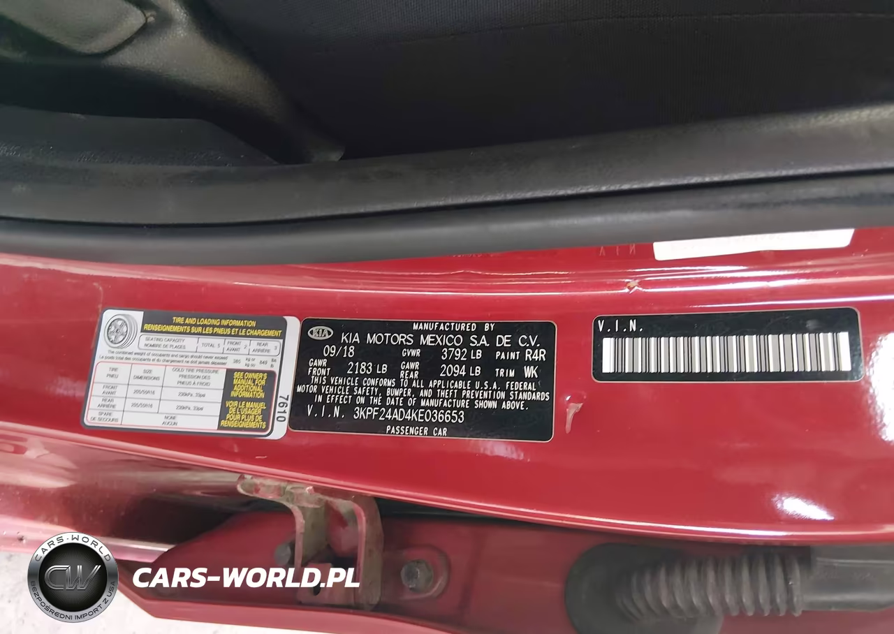2019 Kia Forte Lxs VIN:3KPF24AD4KE036653 - 9