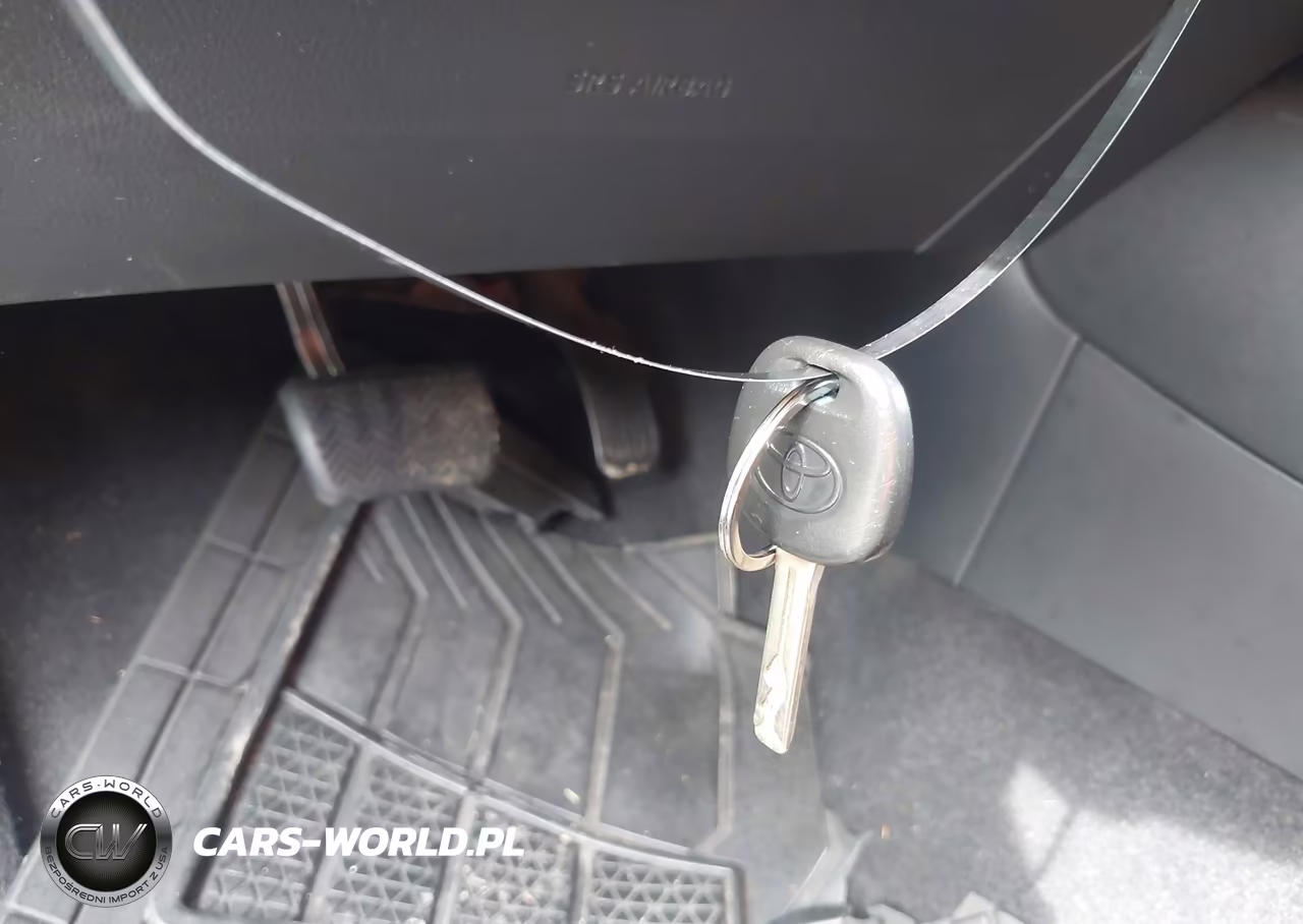2020 Toyota Corolla Le VIN:JTDEPRAE5LJ020999 - 11