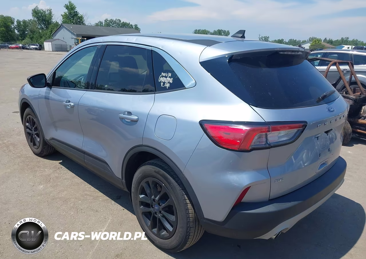 2022 Ford Escape Se VIN:1FMCU0G67NUA10788 - 3