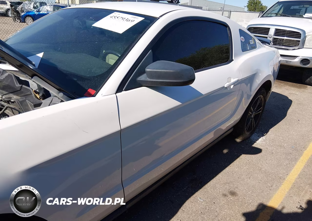 2011 Ford Mustang V6 Premium VIN:1ZVBP8AM0B5137110 - 6