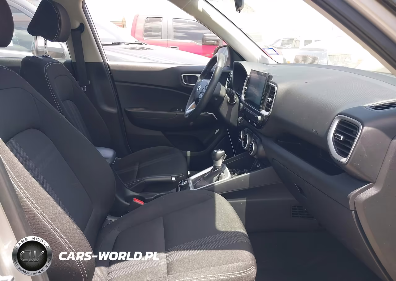 2025 Hyundai Venue Sel VIN:KMHRC8A36SU381964 - 5