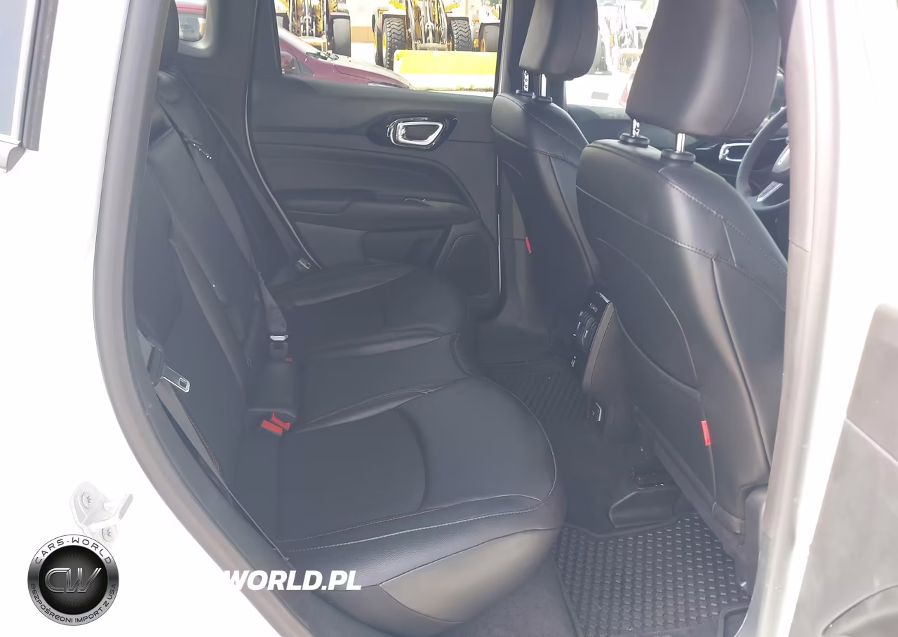 2026 Jeep Compass Trailhawk VIN:3C4NJDDN4TT187928 - 8