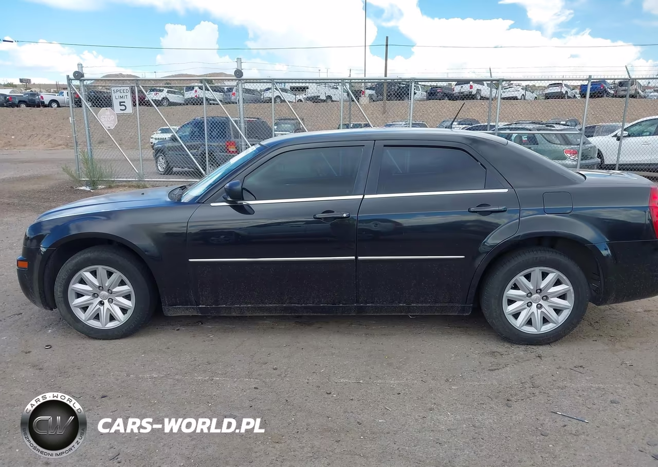 2008 Chrysler 300 Lx VIN:2C3KA43R98H152555 - 14