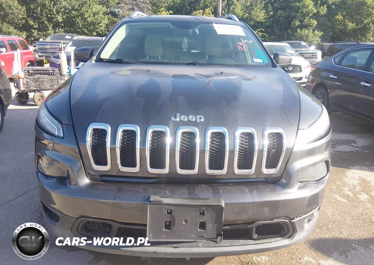 2016 Jeep Cherokee Latitude VIN:1C4PJLCS4GW136455 - 6
