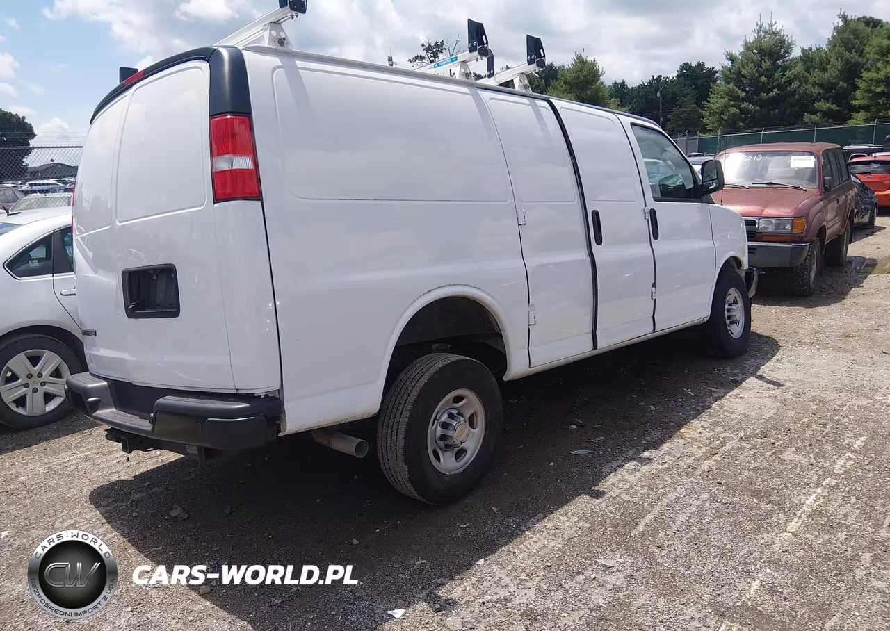 2023 Chevrolet Express Cargo Rwd 2500 Regular Wheelbase Wt VIN:1GCWGAFP3P1242639 - 4