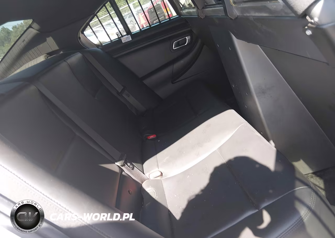 2019 Ford Police Interceptor VIN:1FAHP2L88KG107860 - 8