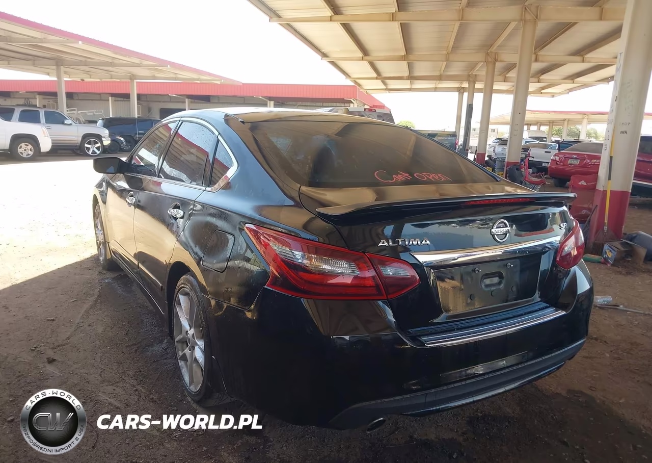 2017 Nissan Altima 2.5 Sr VIN:1N4AL3AP2HC249666 - 3