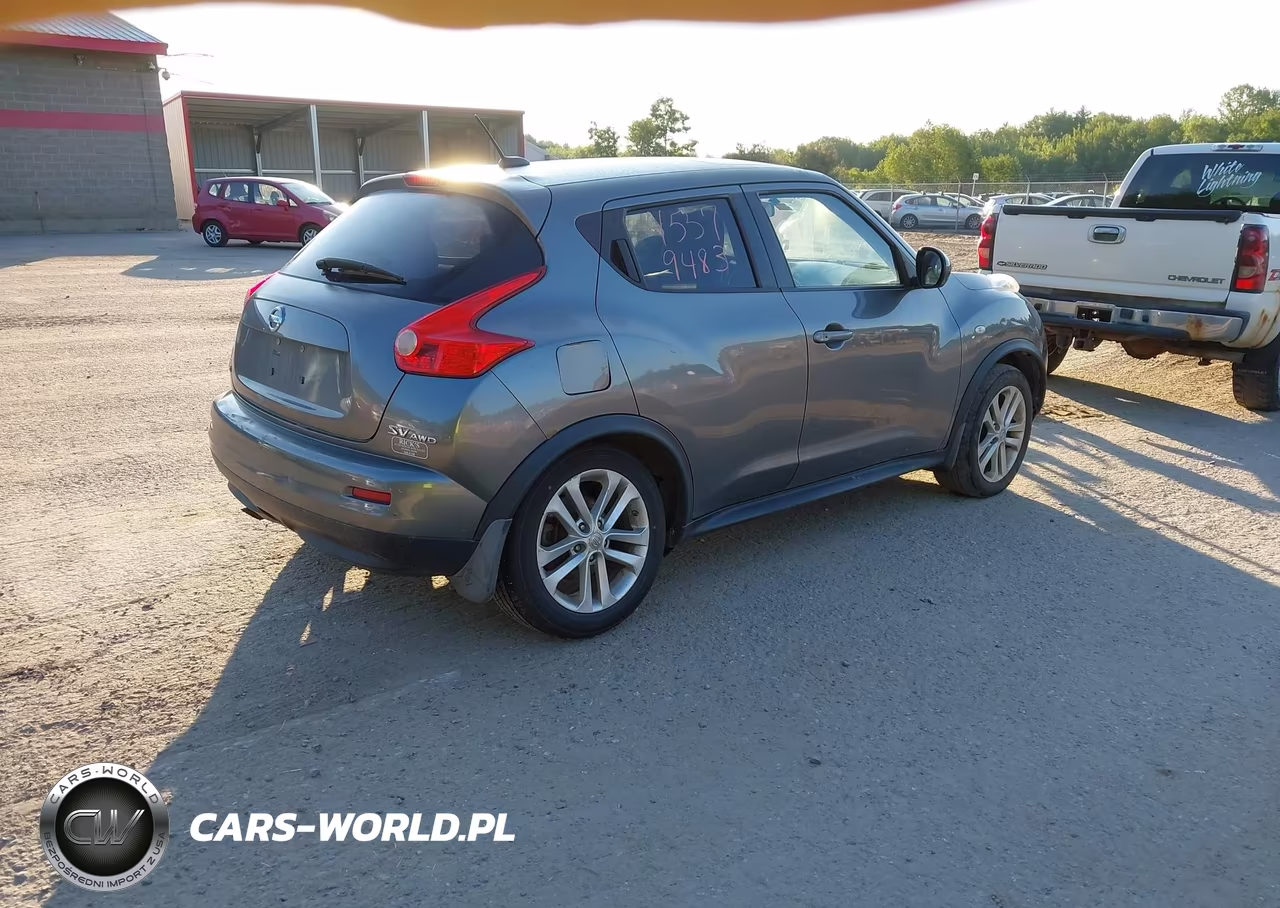 2011 Nissan Juke Sv VIN:JN8AF5MV8BT023201 - 4