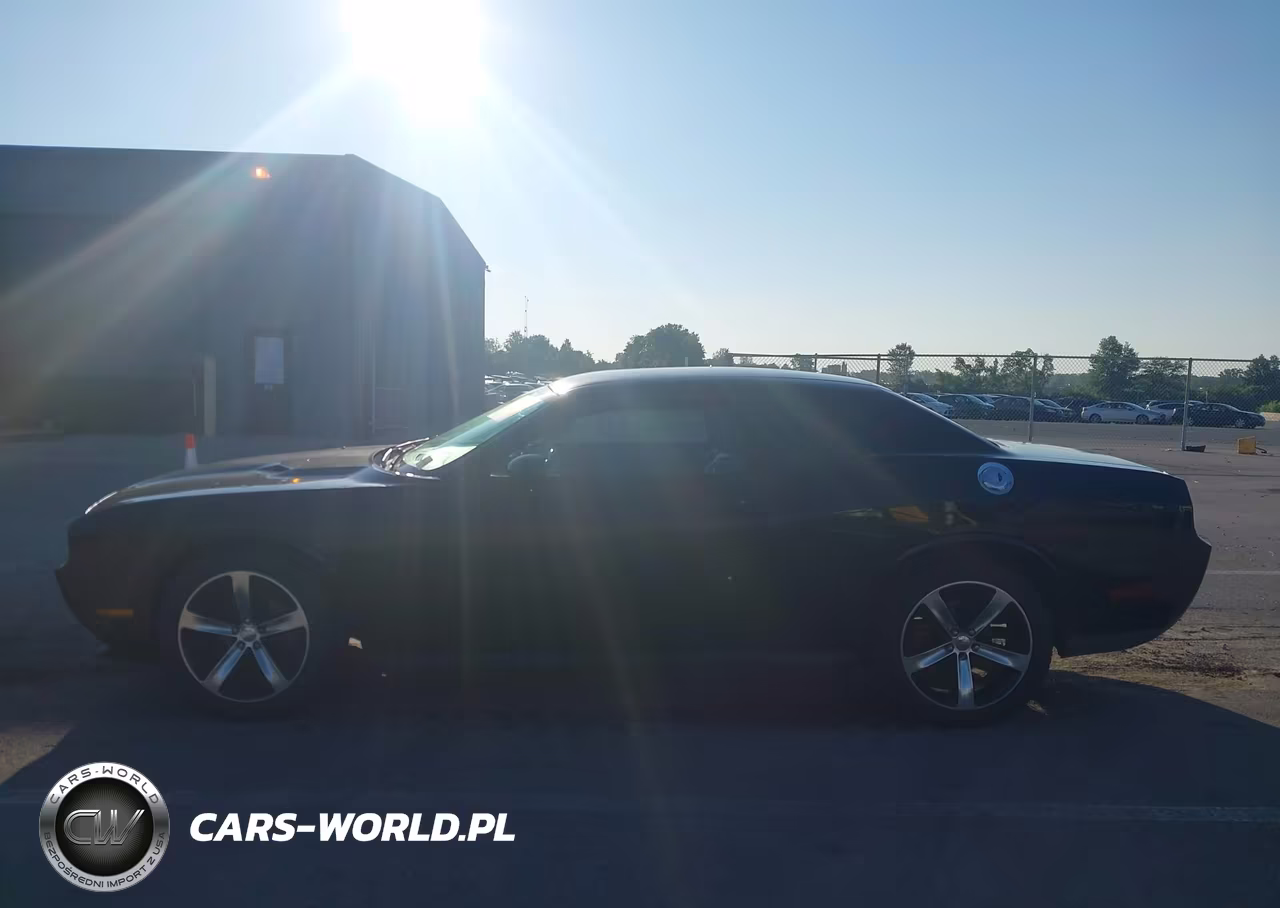 2013 Dodge Challenger Sxt VIN:2C3CDYAG3DH692532 - 14
